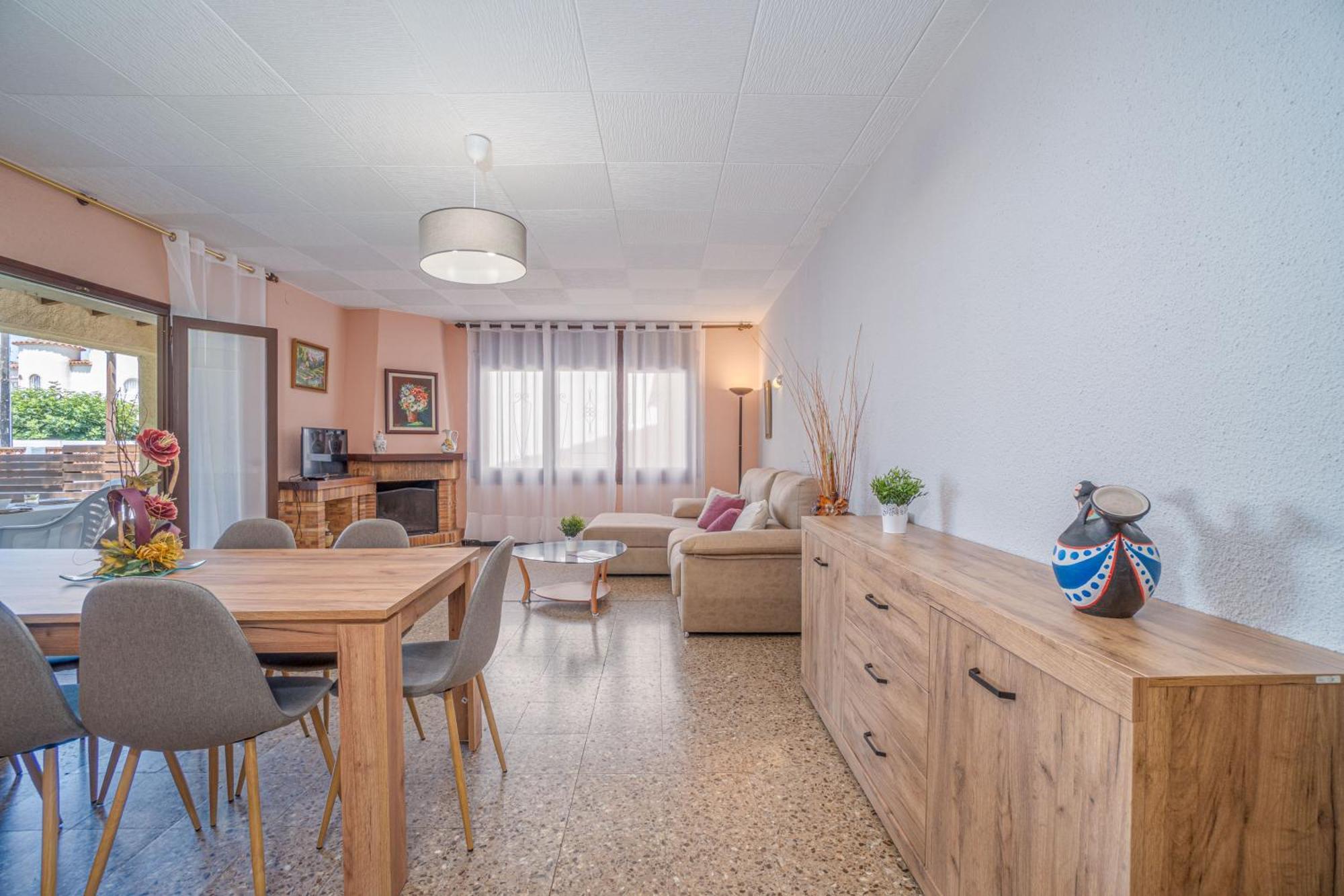 Apart-Rent Casa Con Jardin Pani 0081 Эмпуриабрава Экстерьер фото