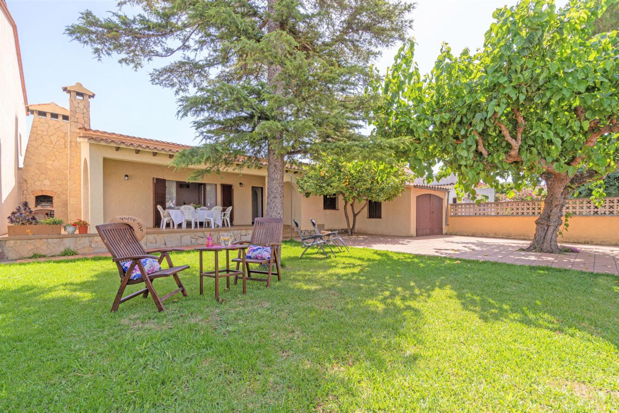 Apart-Rent Casa Con Jardin Pani 0081 Эмпуриабрава Экстерьер фото